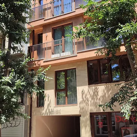 2 Coastal Retreat Варна